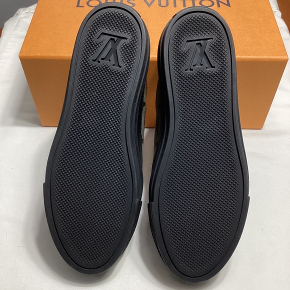 Louis Vuitton Stellar sneaker - Picture 10 of 16